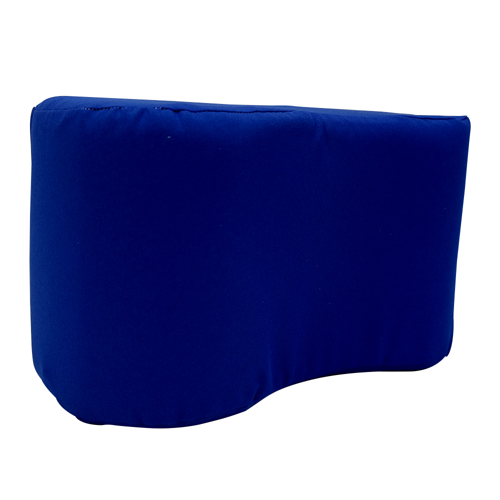 Almohada para entrepierna de color azul de lado derecho